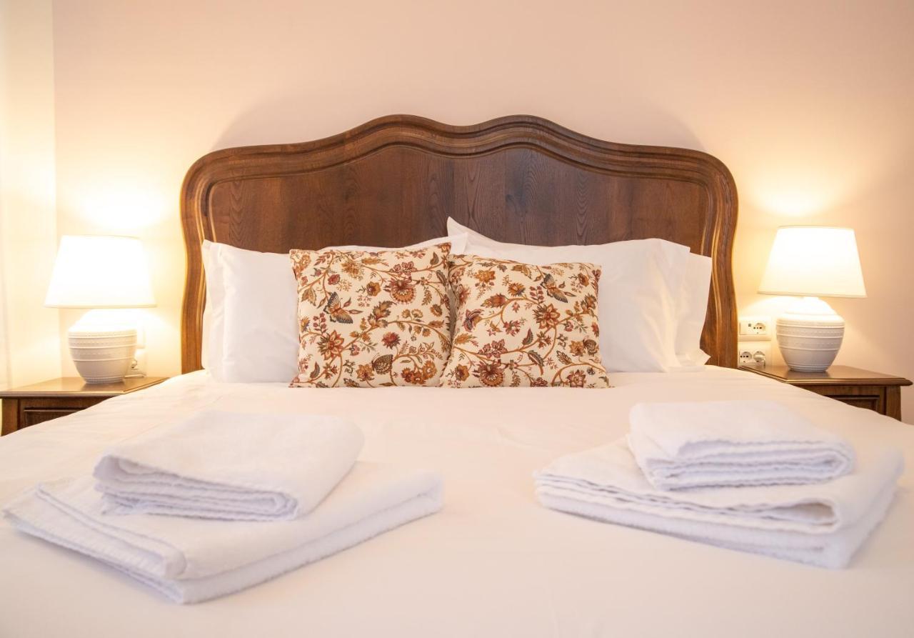 Seven Cafe & Hotel Pogradaş Dış mekan fotoğraf